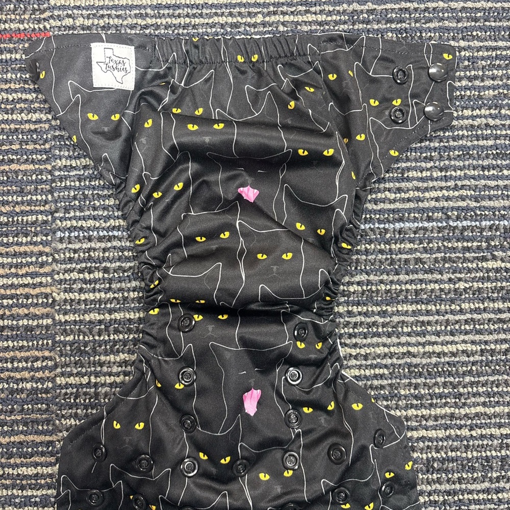 Texas Tushies NB AIO - Picture 2 of 3